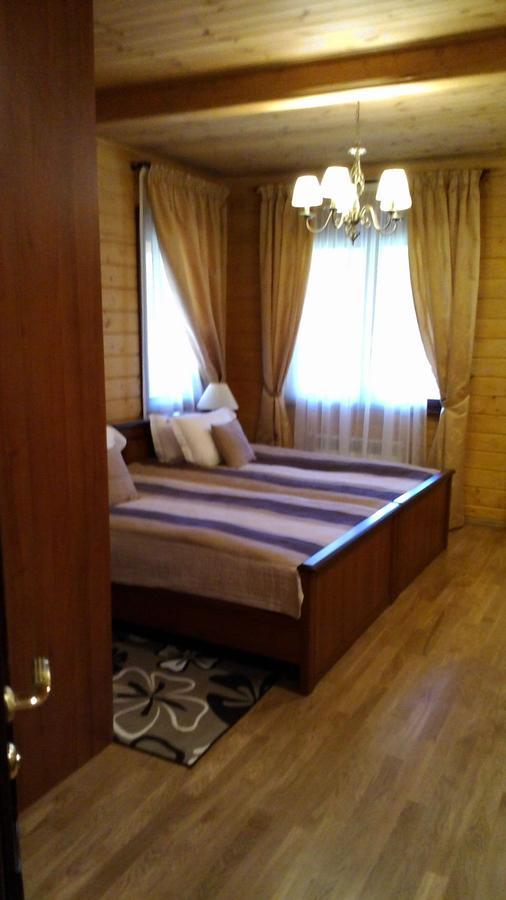 Комплекс Відпочинку Goldfіsh Сlub Guest House Babintsy Room photo