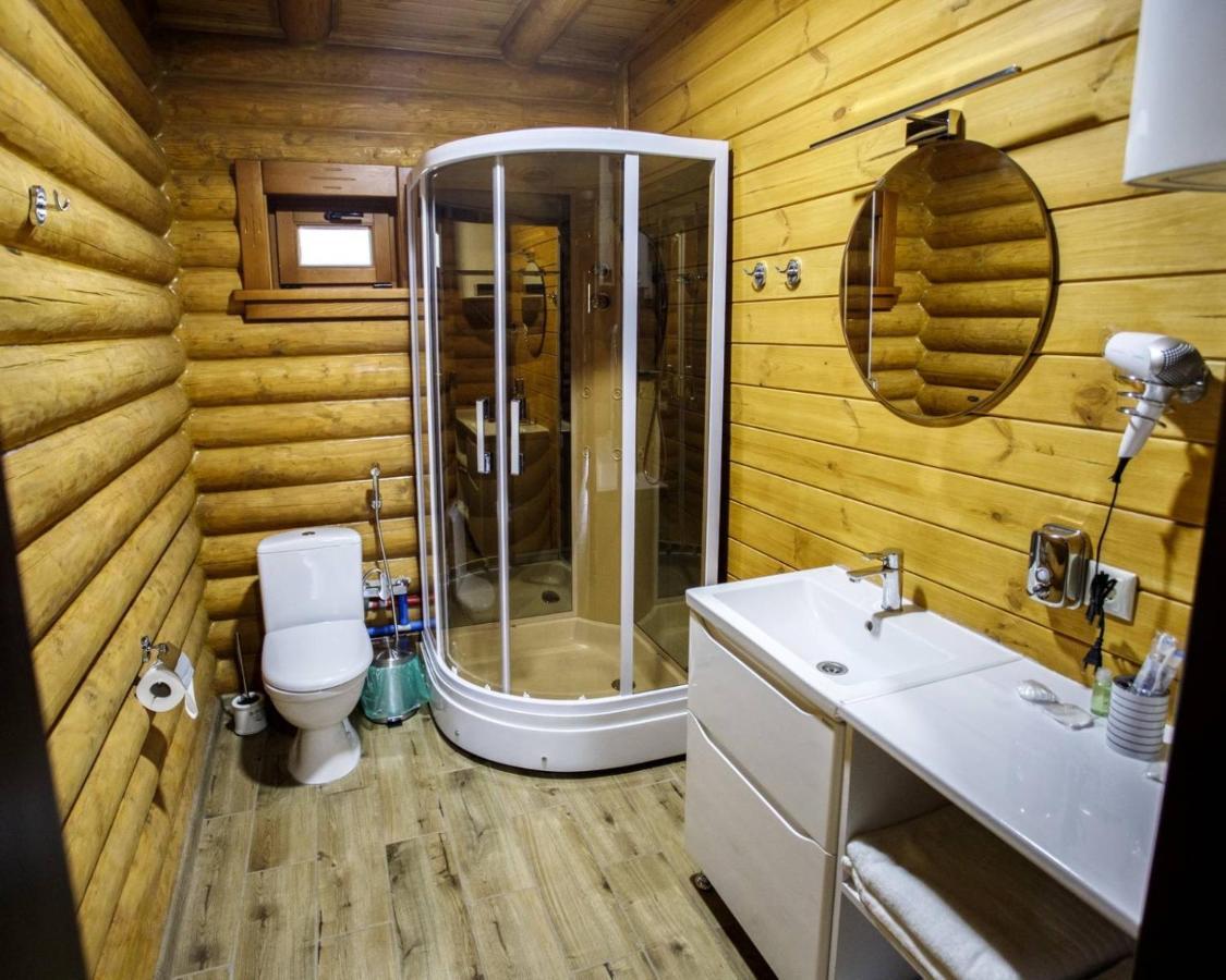 Комплекс Відпочинку Goldfіsh Сlub Guest House Babintsy Exterior photo